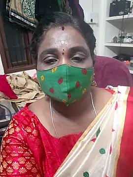 Snapshot of Tamil_Kavitha10 chatting on October 22, 2025, 5:34 pm Tamil Kavitha10 online show from October 22, 2025, 5:34 pm