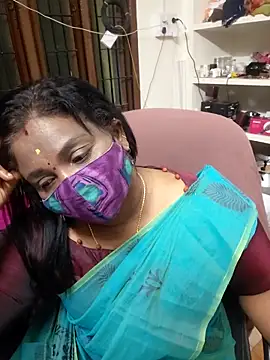 Tamil Kavitha10 online show from November 30, 2025, 4:44 pm