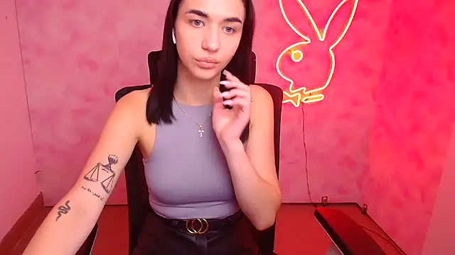 Bella Night4 online show from October 23, 2025, 6:13 am