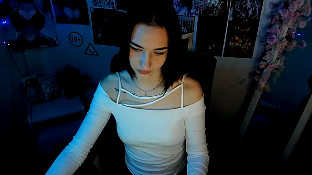 Bella Night4 online show from December 14, 2025, 7:58 am