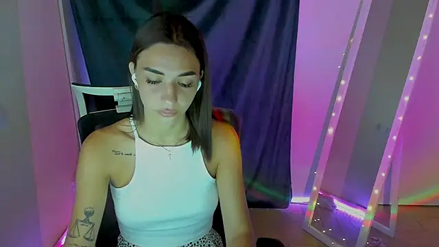 Bella Night4 online show from July 2, 2026, 6:41 am
