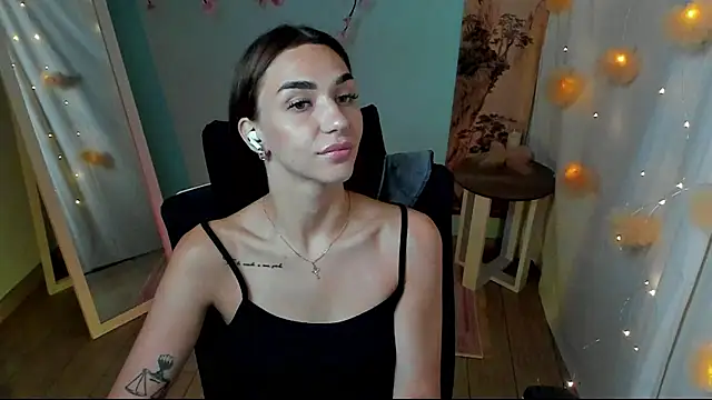 Bella Night4 online show from July 28, 2026, 12:59 pm