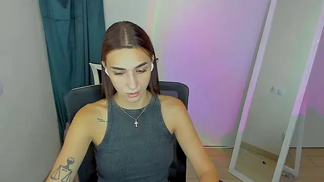 Bella Night4 online show from August 3, 2026, 9:04 am