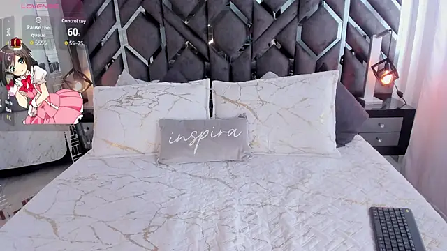 Lilith Blaze1 online show from November 13, 2025, 12:59 pm