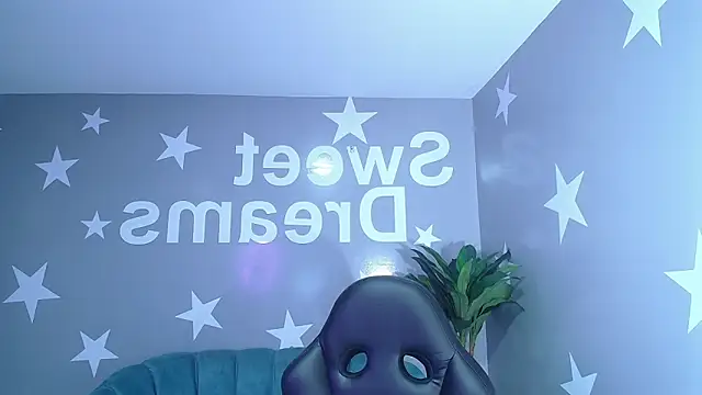 Candy kush t online show from October 28, 2025, 8:33 pm