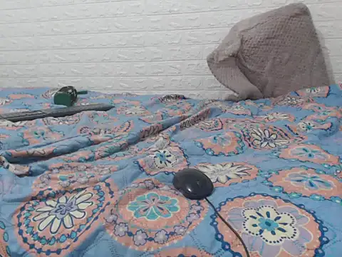 nyxsex online show from October 22, 2025, 4:13 am