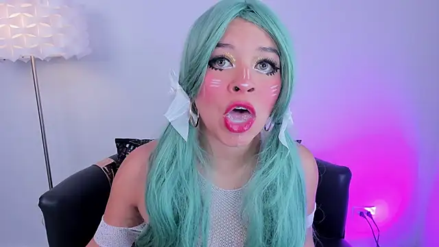 miss  evolet online show from September 27, 2025, 11:15 am