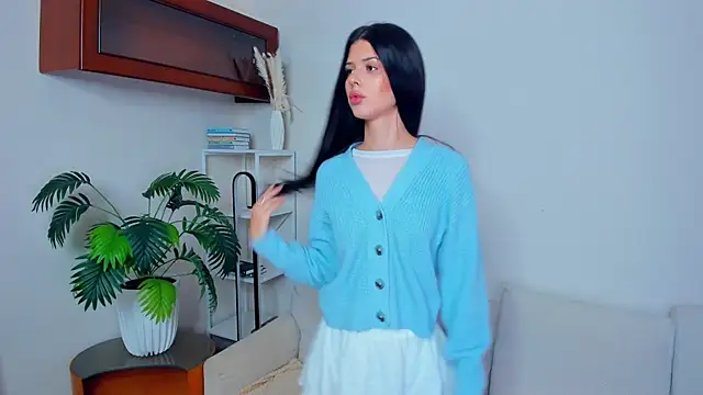 JoCauterucci online show from October 12, 2025, 6:23 am