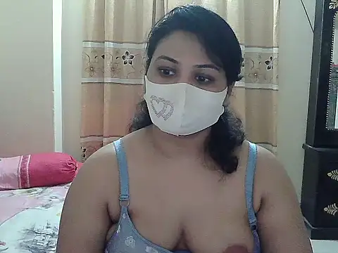 Elena cruz5 online show from November 4, 2025, 5:12 pm