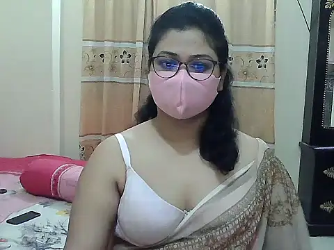 Elena cruz5 online show from November 5, 2025, 5:35 pm