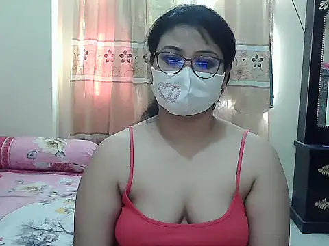 Elena cruz5 online show from November 8, 2025, 1:06 am