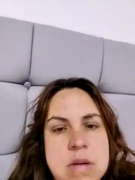 Snapshot of CARITOMIO chatting on February 24, 2026, 12:58 pm CARITOMIO online show from February 24, 2026, 12:58 pm