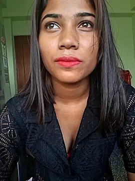  sexy-queen online show from November 8, 2025, 8:36 am