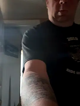 Stephanie1984 online show from November 14, 2025, 12:26 pm