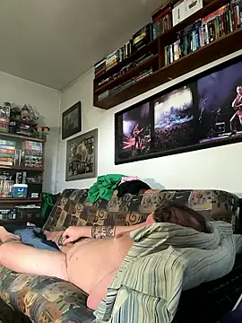 Stephanie1984 online show from January 7, 2026, 5:37 pm