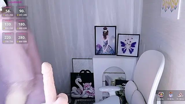 Scarlett-oracle online show from December 2, 2025, 12:32 pm