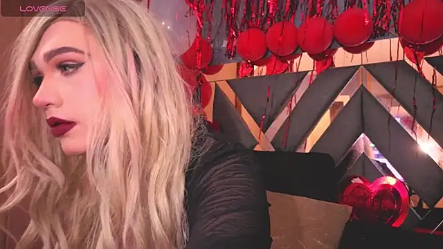 saraah queen1 online show from February 14, 2026, 4:09 am