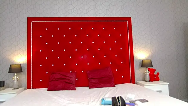 CherrySin online show from February 4, 2026, 8:36 pm