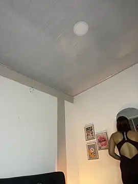 RedVelvet Dream online show from October 4, 2025, 11:25 pm