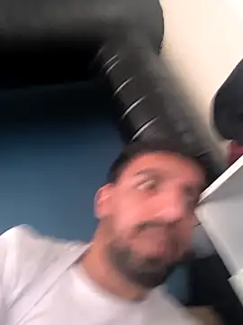 ahmet4090 online show from September 23, 2025, 11:46 am