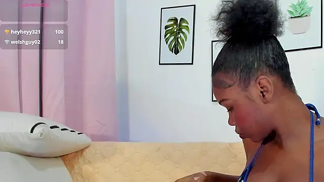 Karol w11 online show from October 17, 2025, 7:38 pm