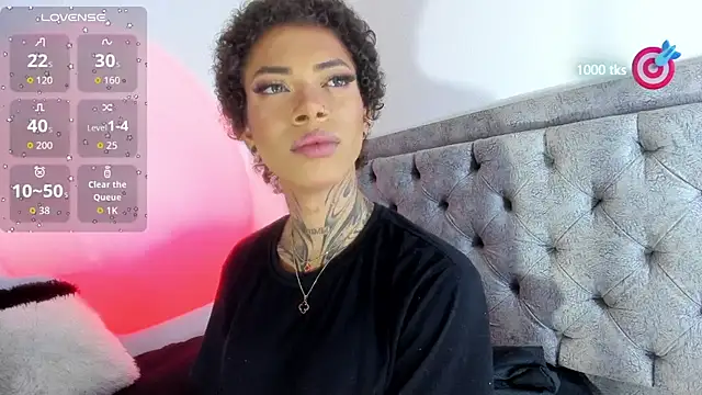 Snapshot of michell_danna chatting on October 12, 2025, 12:53 am michell danna online show from October 12, 2025, 12:53 am