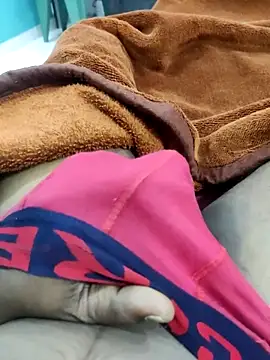 Yourminal online show from November 2, 2025, 6:54 pm