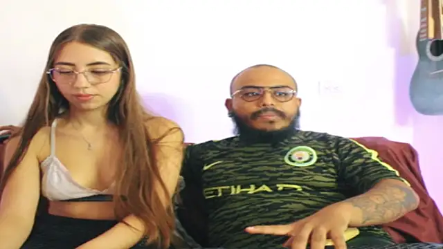 Snapshot of _leda_swan_ chatting on September 19, 2025, 2:24 am leda swan online show from September 19, 2025, 2:24 am