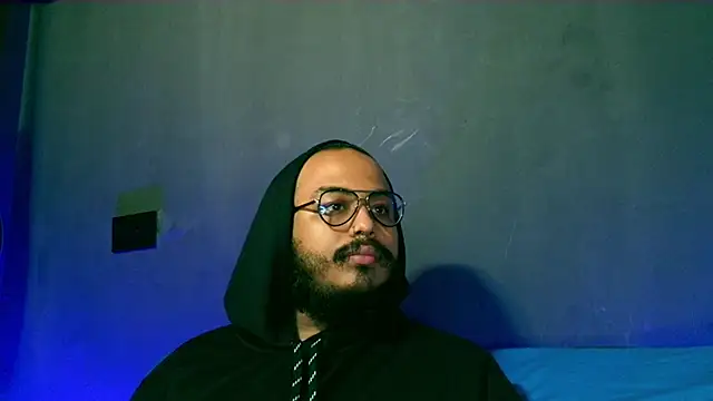 Snapshot of _leda_swan_ chatting on October 11, 2025, 1:42 pm leda swan online show from October 11, 2025, 1:42 pm