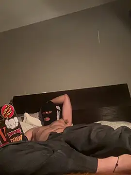 SinisterMads online show from November 17, 2025, 1:22 am