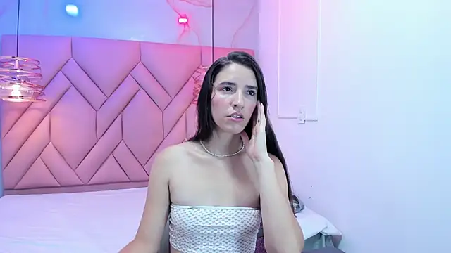 LexxieGrace online show from October 16, 2025, 12:28 pm