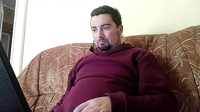 Joseph1Arnold online show from November 4, 2025, 12:48 pm