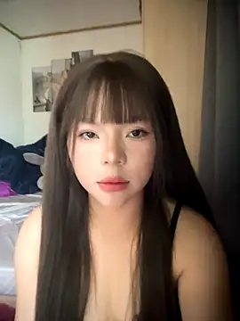 SarahBeii online show from October 12, 2025, 3:05 am