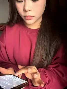 SarahBeii online show from January 7, 2026, 4:15 am