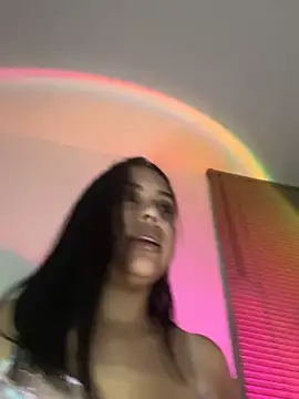 P A U L I N A  online show from December 14, 2025, 3:23 am