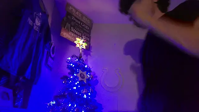 Snapshot of conradical18 chatting on October 15, 2025, 6:57 am conradical18 online show from October 15, 2025, 6:57 am