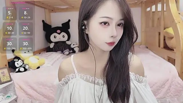 Sue101010 online show from October 1, 2025, 9:54 pm