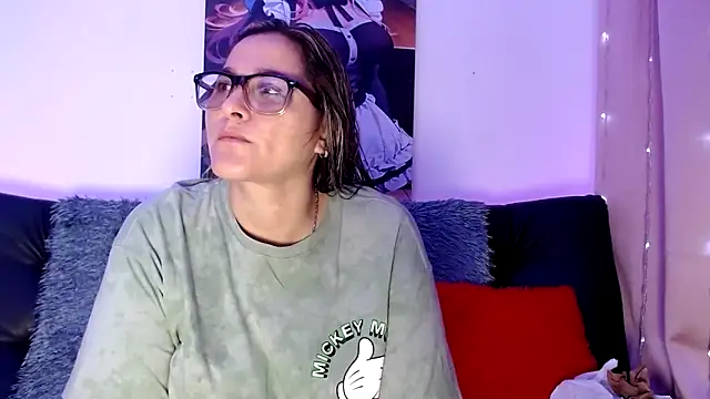 LAHILA COOPERR online show from October 25, 2025, 12:23 pm