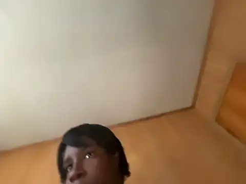 saltlightEmber online show from January 18, 2026, 8:12 pm