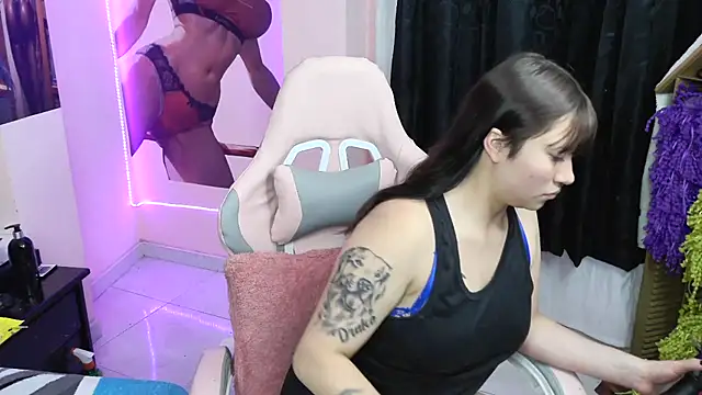 Zulema R1 online show from February 25, 2026, 1:15 am