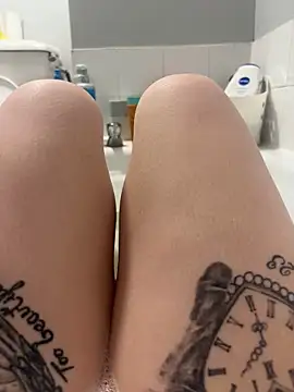 Snapshot of ChelseaSummerr chatting on October 24, 2025, 6:37 pm ChelseaSummerr online show from October 24, 2025, 6:37 pm