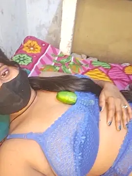 Snapshot of Minu_love chatting on February 21, 2026, 5:58 pm Minu love online show from February 21, 2026, 5:58 pm