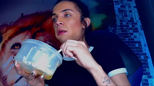 Cristal Gem1 online show from January 7, 2026, 11:45 am