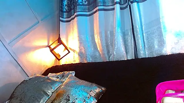 Cristal Gem1 online show from February 12, 2026, 12:22 pm