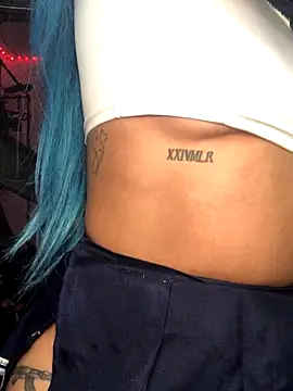 Samara SaenzV online show from November 17, 2025, 5:46 am