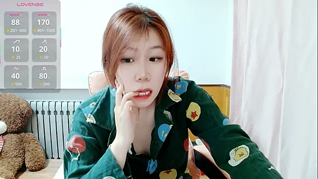 Snapshot of Annasweet- chatting on February 15, 2026, 2:36 pm Annasweet- online show from February 15, 2026, 2:36 pm