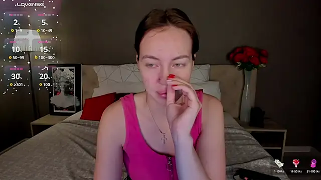 Snapshot of Kissi_Katyy chatting on September 28, 2025, 11:32 pm Kissi Katyy online show from September 28, 2025, 11:32 pm