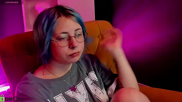 Penny Stanley online show from October 3, 2025, 2:30 am