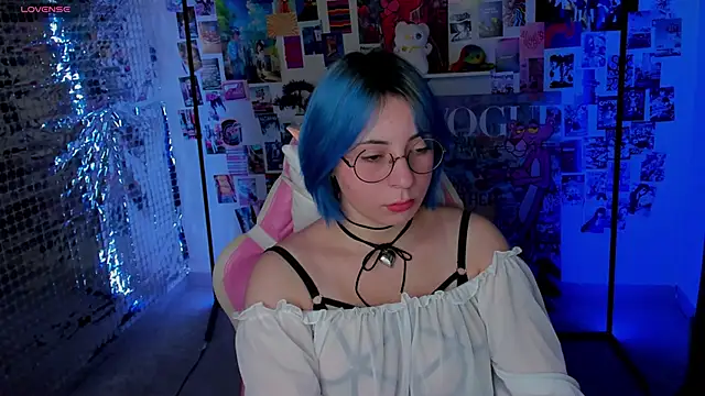 Penny Stanley online show from November 12, 2025, 2:01 am