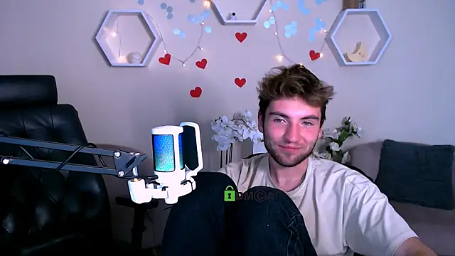 Snapshot of joseph_bear_ chatting on October 3, 2025, 3:36 am joseph bear online show from October 3, 2025, 3:36 am